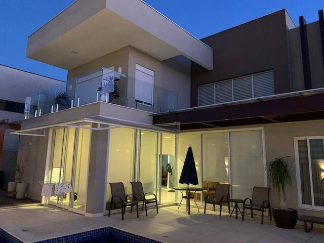 #34 - Casa para Venda em São José dos Campos - SP - 1
