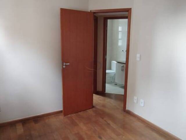 #40 - Apartamento para Venda em São José dos Campos - SP - 2