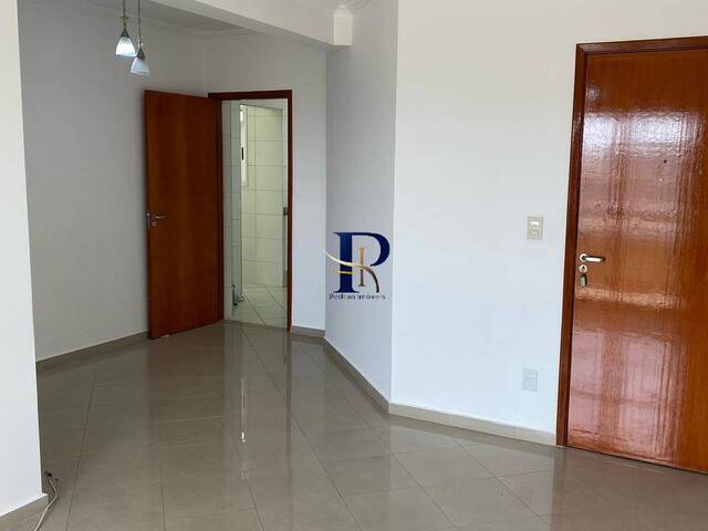 #54 - Apartamento para Locação em São José dos Campos - SP - 2