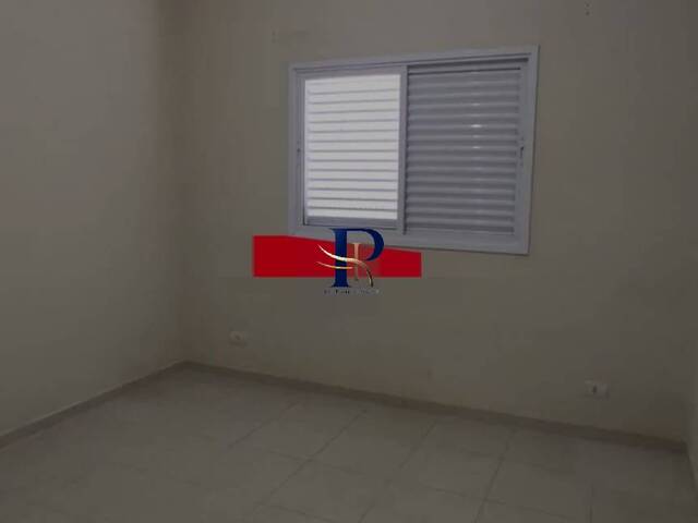 Casa para Venda em São José dos Campos - 5