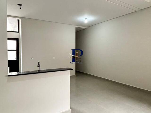 #63 - Casa para Venda em São José dos Campos - SP - 2
