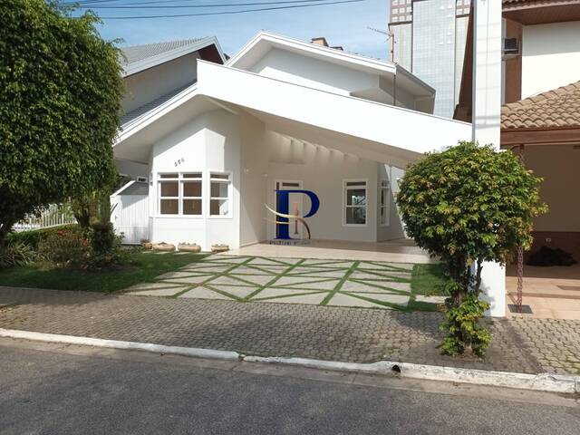 #76 - Casa para Locação em São José dos Campos - SP - 2