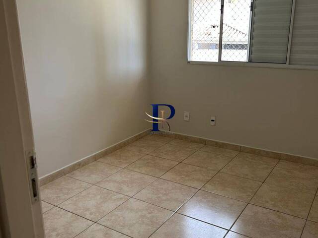 Casa para Venda em São José dos Campos - 5