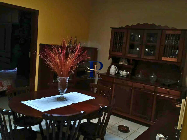 Casa para Venda em São José dos Campos - 4