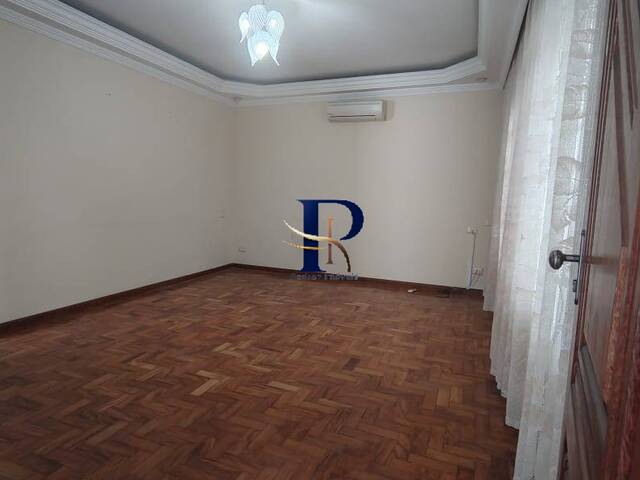 #128 - Casa para Venda em São José dos Campos - SP - 2