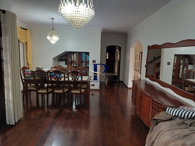 #182 - Sobrado para Venda em São José dos Campos - SP - 3