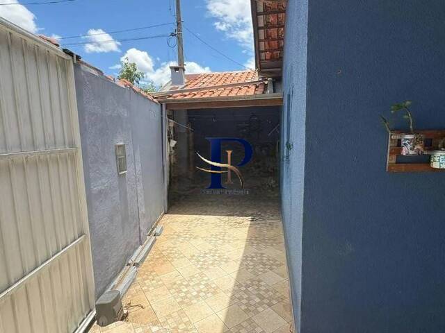 Casa para Venda em São José dos Campos - 4